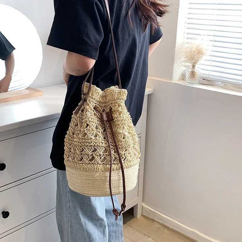 New Fashion Ladies s Bag High Quality Bohemian Style Hollow Weaving Crossbody Unique Design Commuter 241016