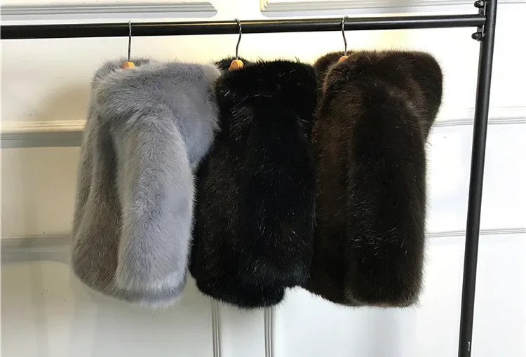 Girl Fur Coat Winter Children Cotton-padded Korean Style Boys and Girls Mink Hair Hooded Fur Coat Short Baby Fur Coat 241106