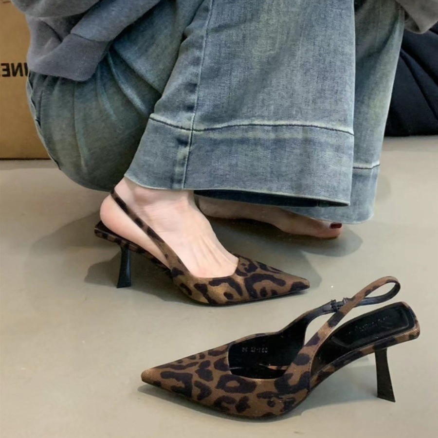 Female 2024 Autumn New High-end Leopard Print Retro Slim Toe High-heeled Shoes With Pointed Toes