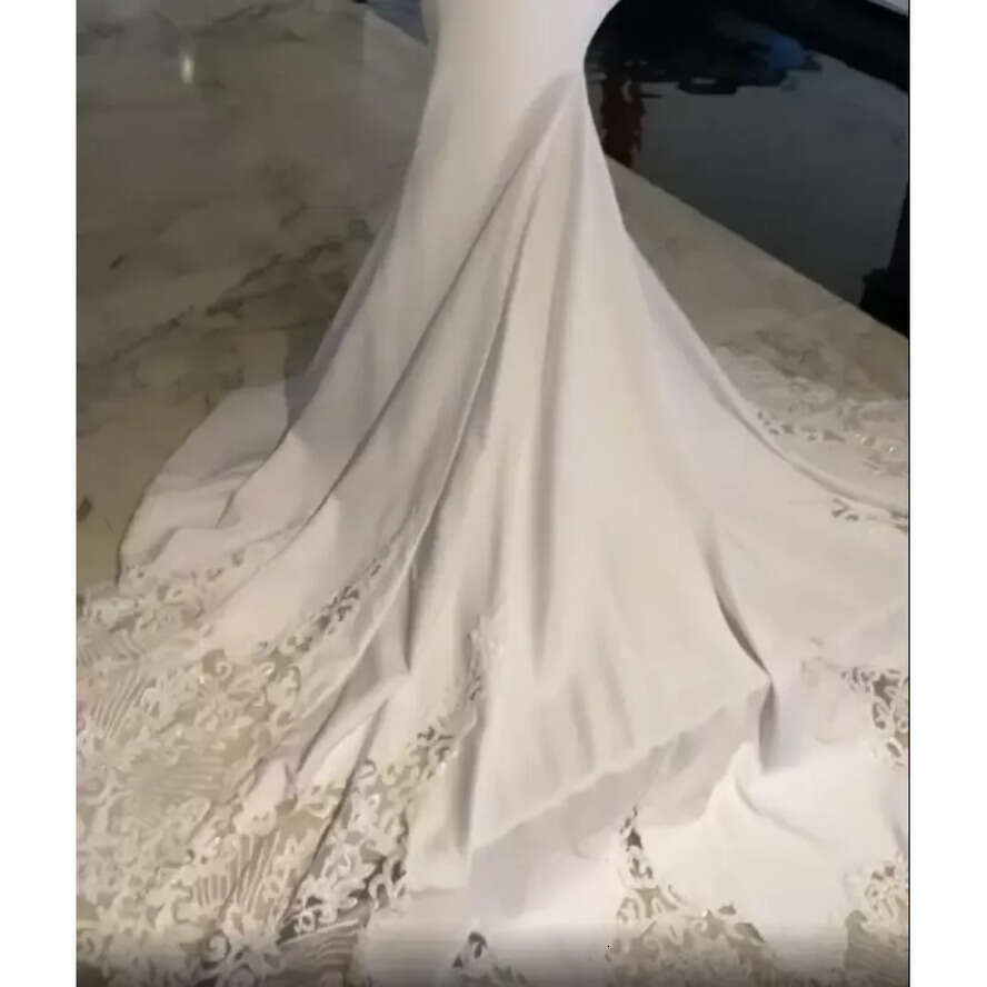Size Arabic Plus Aso Ebi Lace Beaded Mermaid Wedding Gowns Long Sleeves Satin Vintage Bridal Dresses
