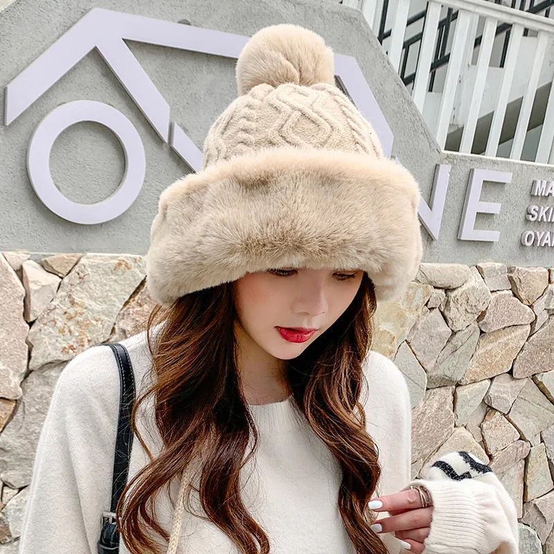 Thicken hat style ladies fur ball plus velvet warm hood outdoor autumn and winter cold-proof fashion cute woolen wholesale 241009