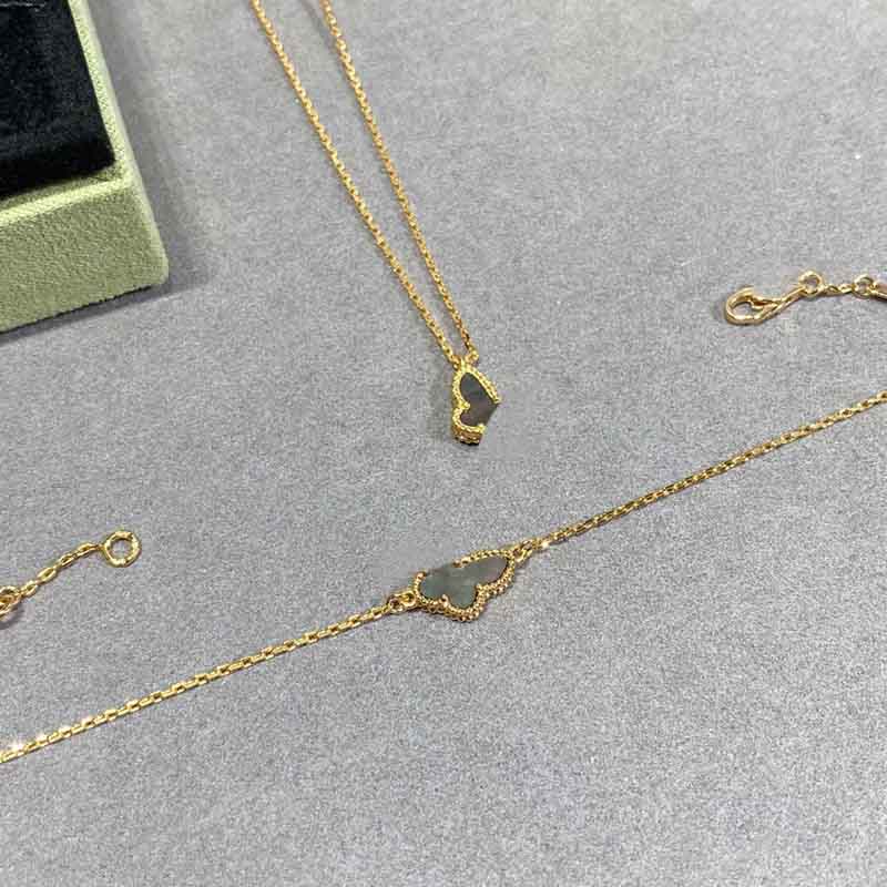 Butterfly Necklace Small Gold Pendant Delicate Womens Jewelry Turquoise Accent Gold Plated Collarbone Chain Z250910