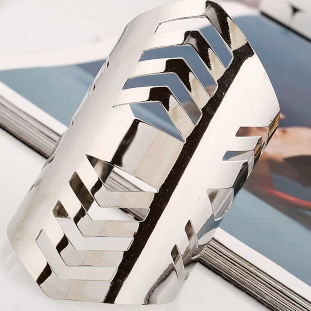 Modern Unisex Wide Metal Bangles - Sleek Round Design Ideal for Casual Urban Wear