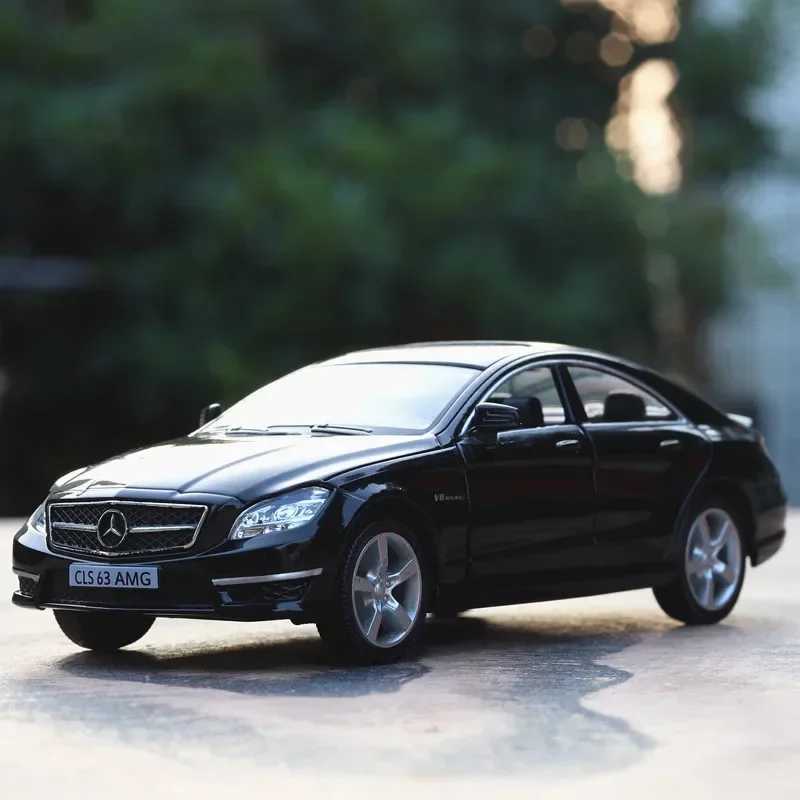 MaKeda1 36 Mercedes Benz CLS C63 AMG high simulation die-casting model car luxury alloy car model car collection toy CL241016