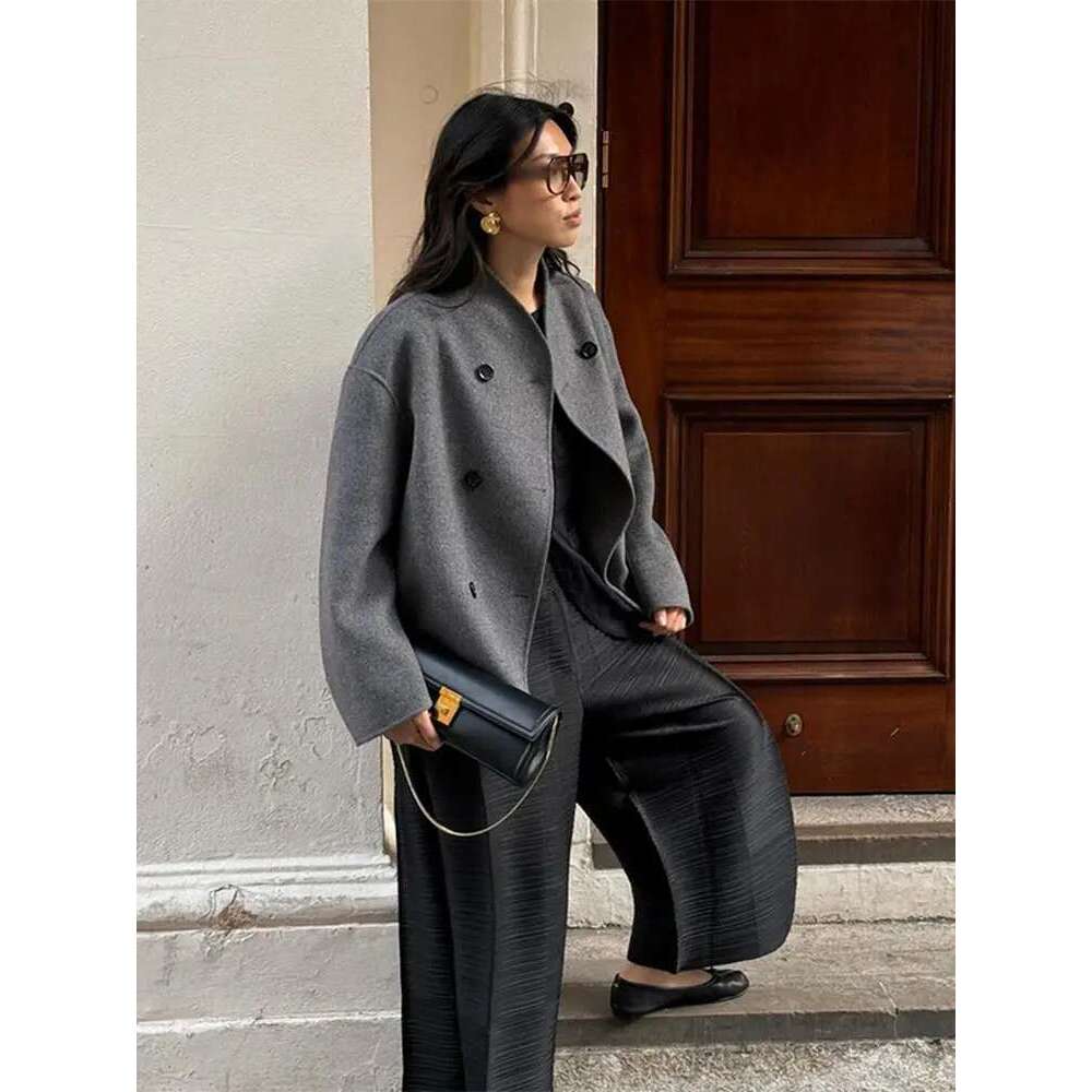 Women's Loose Casual Woolen Coats Retro Double Breasted Stand Collar Short Jacket Office Lady Outerwear Autumn Winter 2024