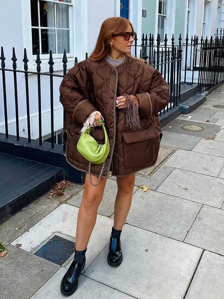 Elegant brown round neck cotton jacket womens casual long sleeved button pocket warm jacket new winter womens business jacket M241011