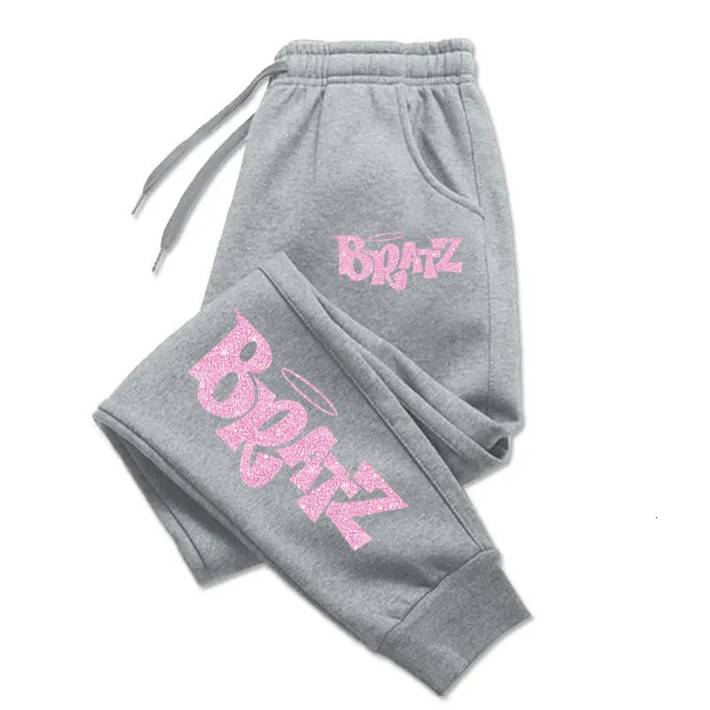 Bratz Pink Printing Sweatpants Woman Casual Pocket Drawstring Pants Baggy Gym Jogger Tracksuit Sweat Trouser Couple Clothes 241016