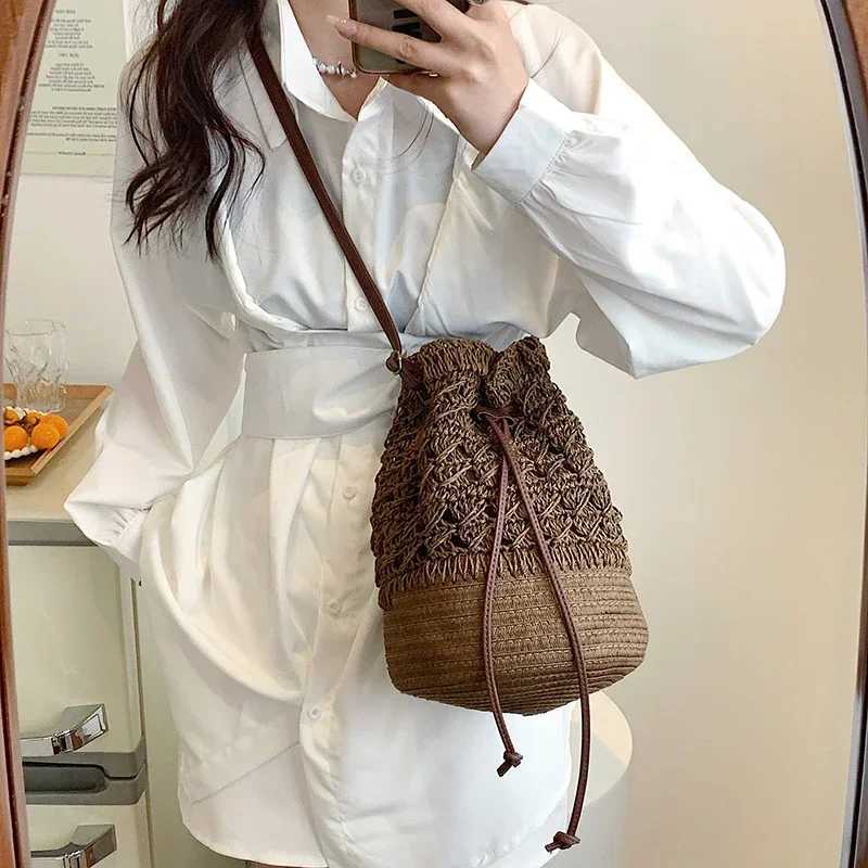 New Fashion Ladies s Bag High Quality Bohemian Style Hollow Weaving Crossbody Unique Design Commuter 241016