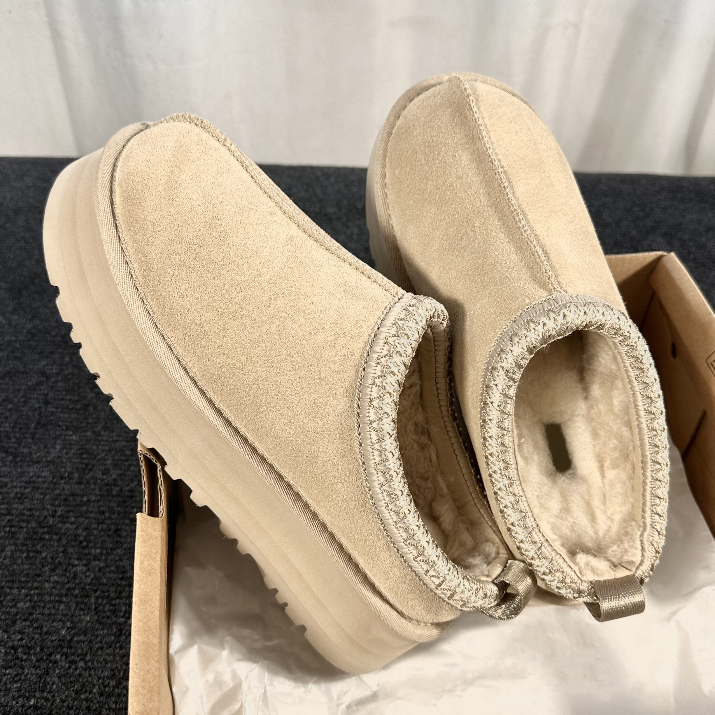 Designer Tasman Slippers Women's Tazz Slippers Vintage Mustard Seeds Chestnut Sand Matte brown fur sheepskin Classic Boots Winter non-slip shoes Suede wool boots