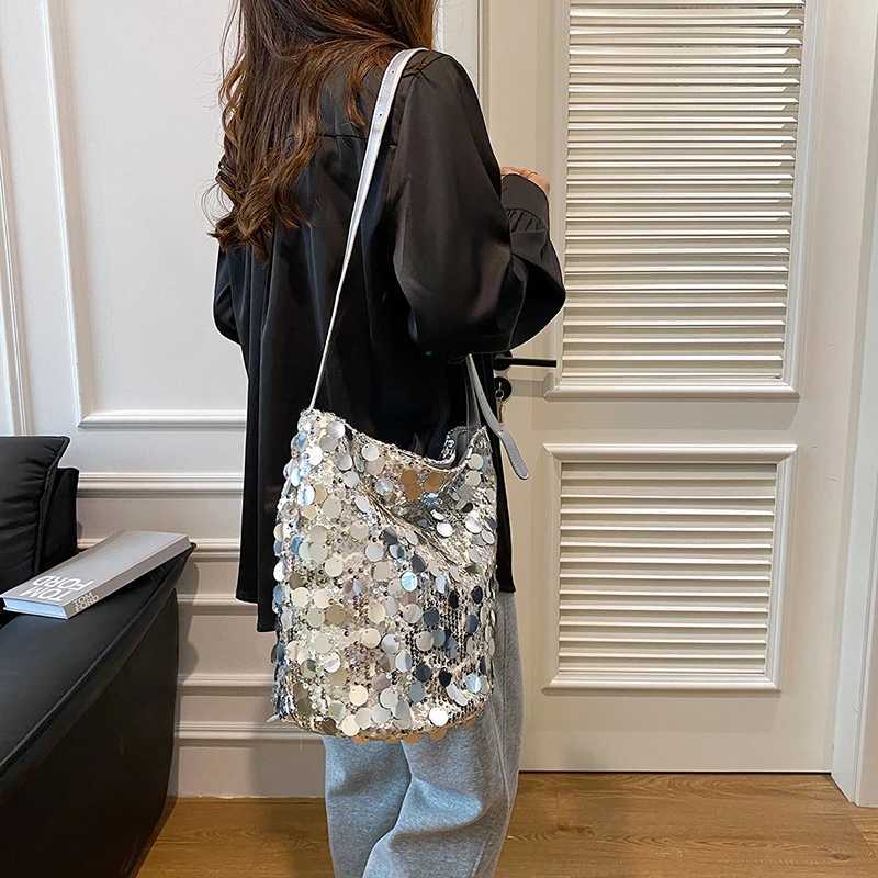 Ladies Shinning Shoulder Bag Pu Leather Sparkling Satchel Large Capacity Glitter Sling Female Outdoor 241016