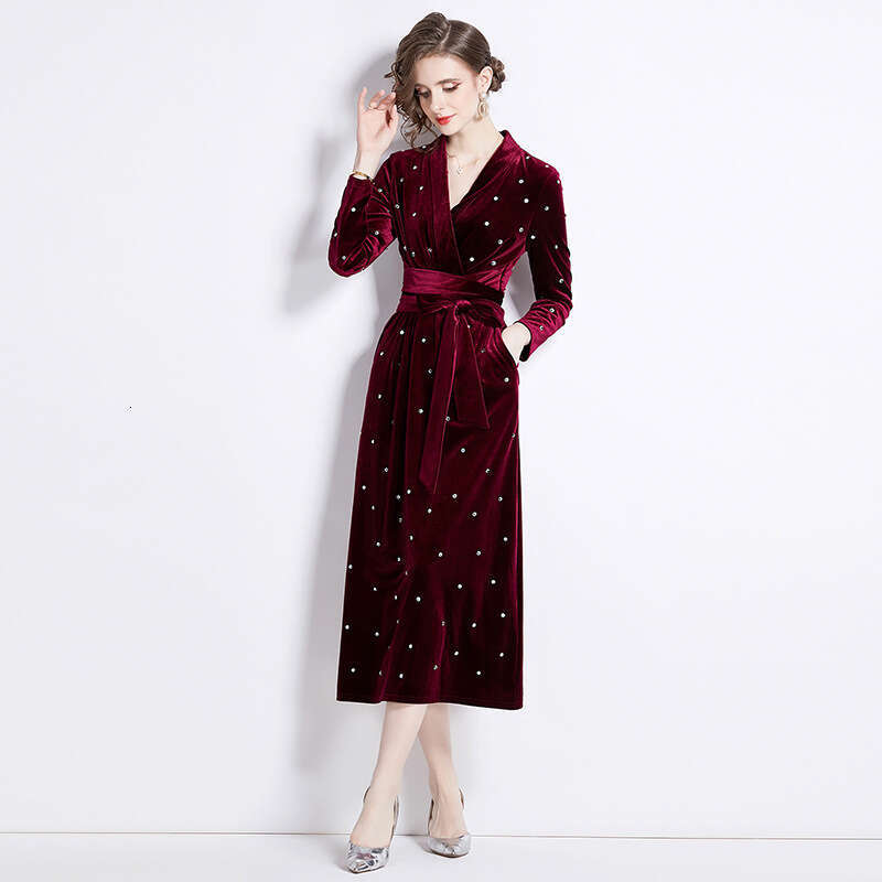 Elegant Temperament Light Hot Dia Veet Dresses Early Spring French Retro Style V-Neck Long Sleeve Dress