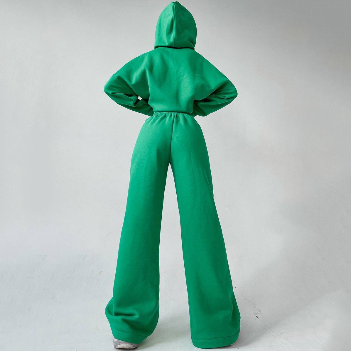 2025--Ladies Yoga Hoodie with Matching Pants Ideal Gym Women's Fashion Autumn and Winter New Arrivals Hooded Pocket Sweatshirt Set with Breathabl