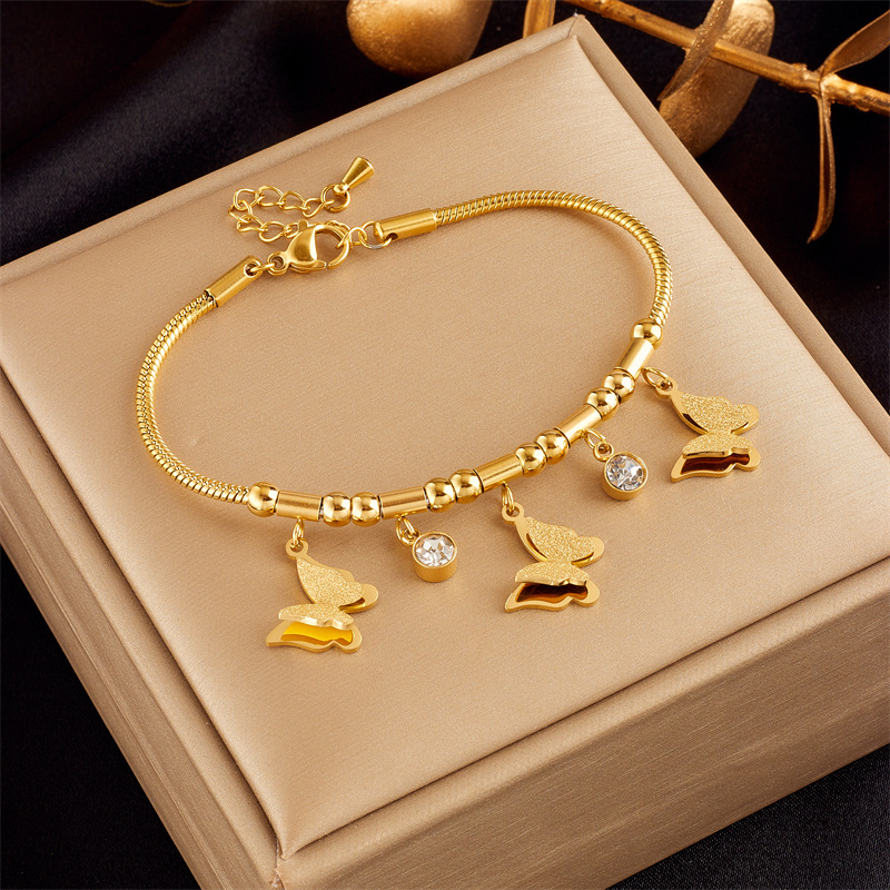 Elegant Titanium Steel Charm Bracelet 18K Real Gold Plated Flower Charms Bracelet for Women Snake Chain Crystal Beads Designer Bracelet Fine Jewelry G