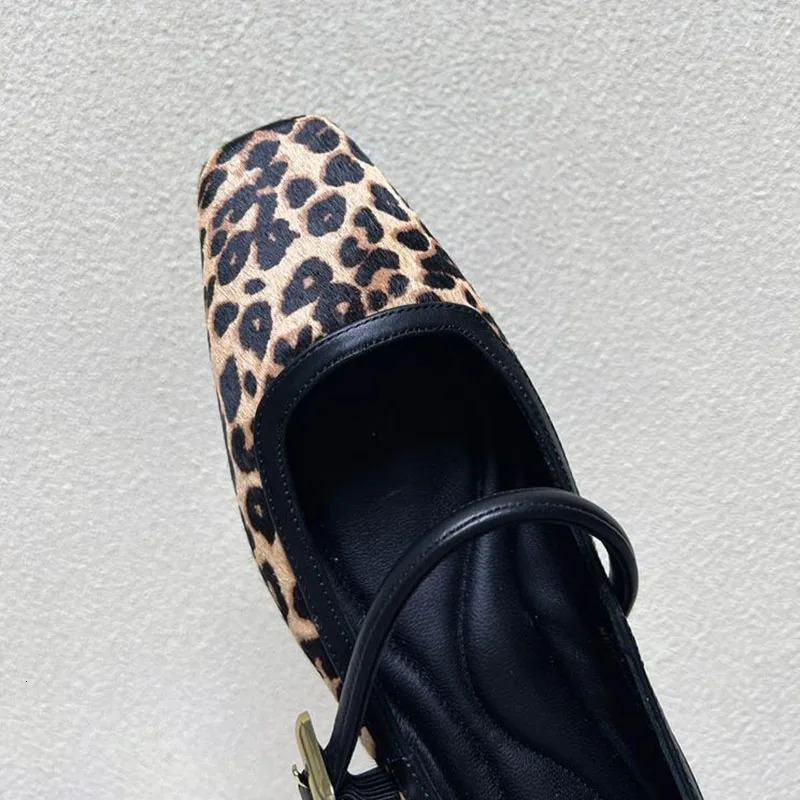 2024 Fashion Womens Flat Round Toe Leopard Print Casual Ladies Breathable Slip-on New Outdoor Soft Mary Jane Shoes 241016