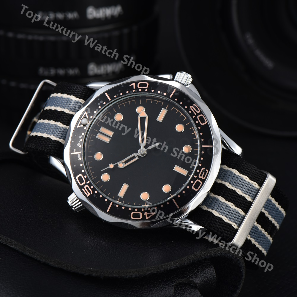 Newly Hot Three-hand Luxury Watches for Men Chronograph Quartz Wristwatches Fashion Automatic Date Fashion Daily Waterproof High Quality Male Clocks for Gift