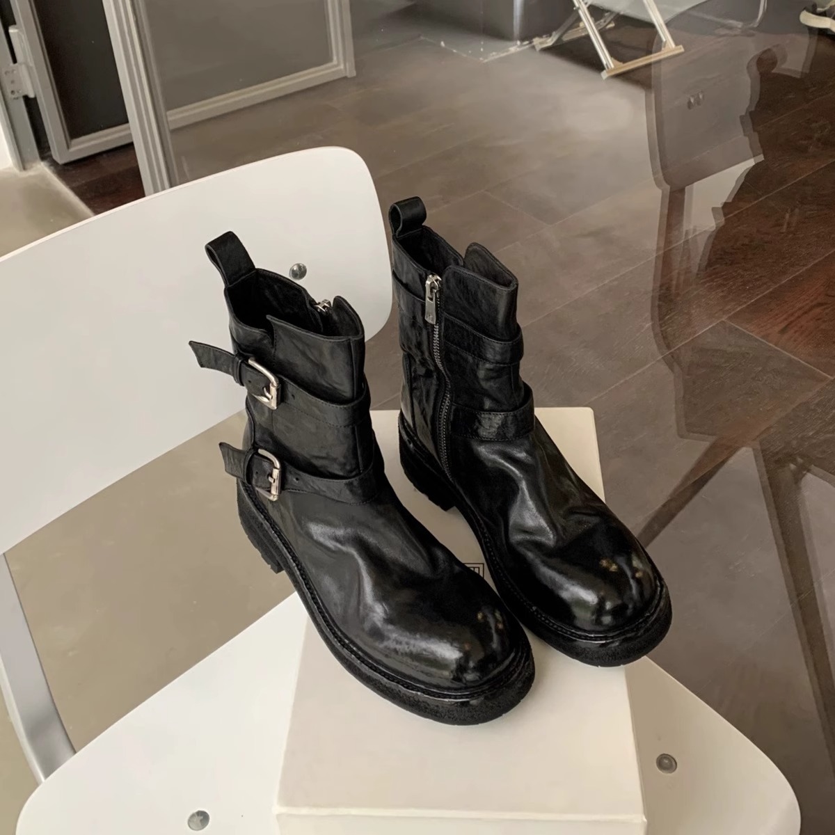 Women's 2024 Spring and Autumn New Style Buckle Thick Bottom Looks Thin British Martin Boots