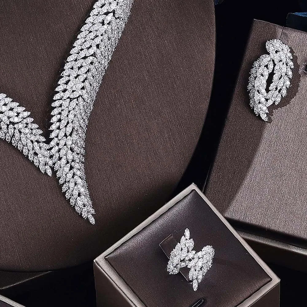 Selling Cubic Zirconia Bridal Wedding Jewelry Set Bridal 4-piece Set Womens Jewelry Set Jewelry Reproduction 241016