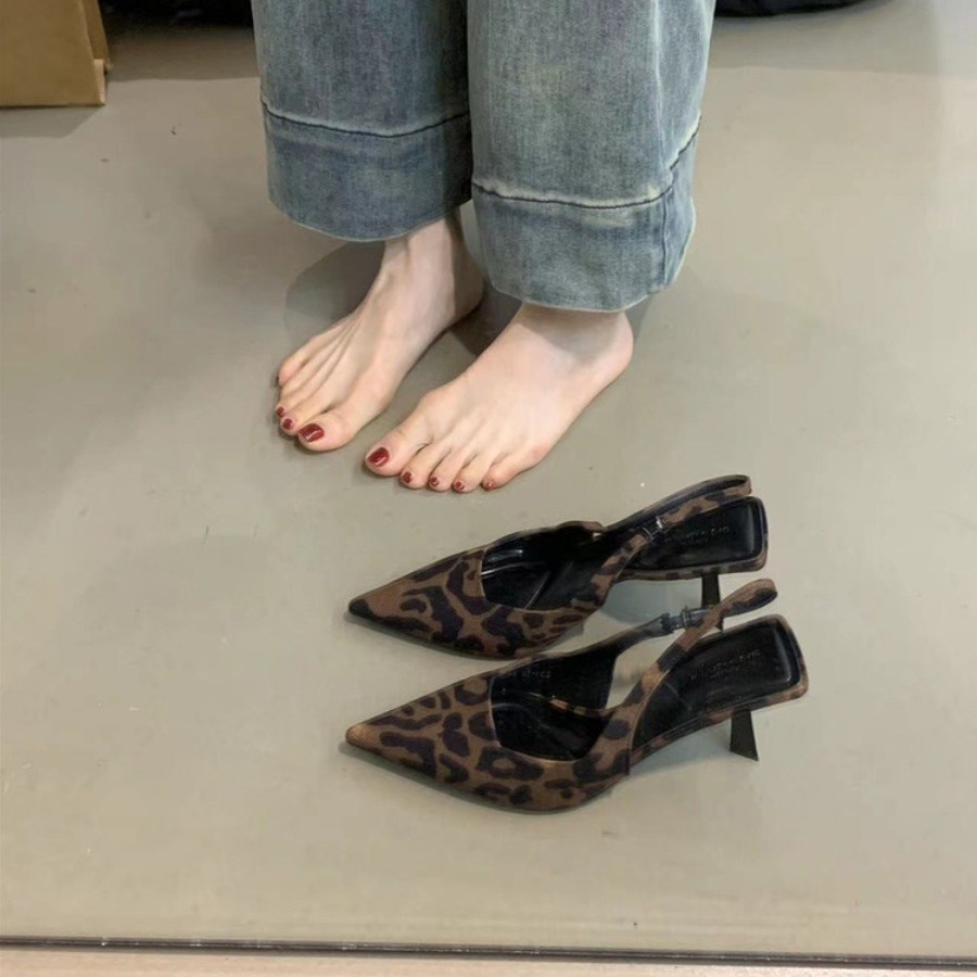 Female 2024 Autumn New High-end Leopard Print Retro Slim Toe High-heeled Shoes With Pointed Toes