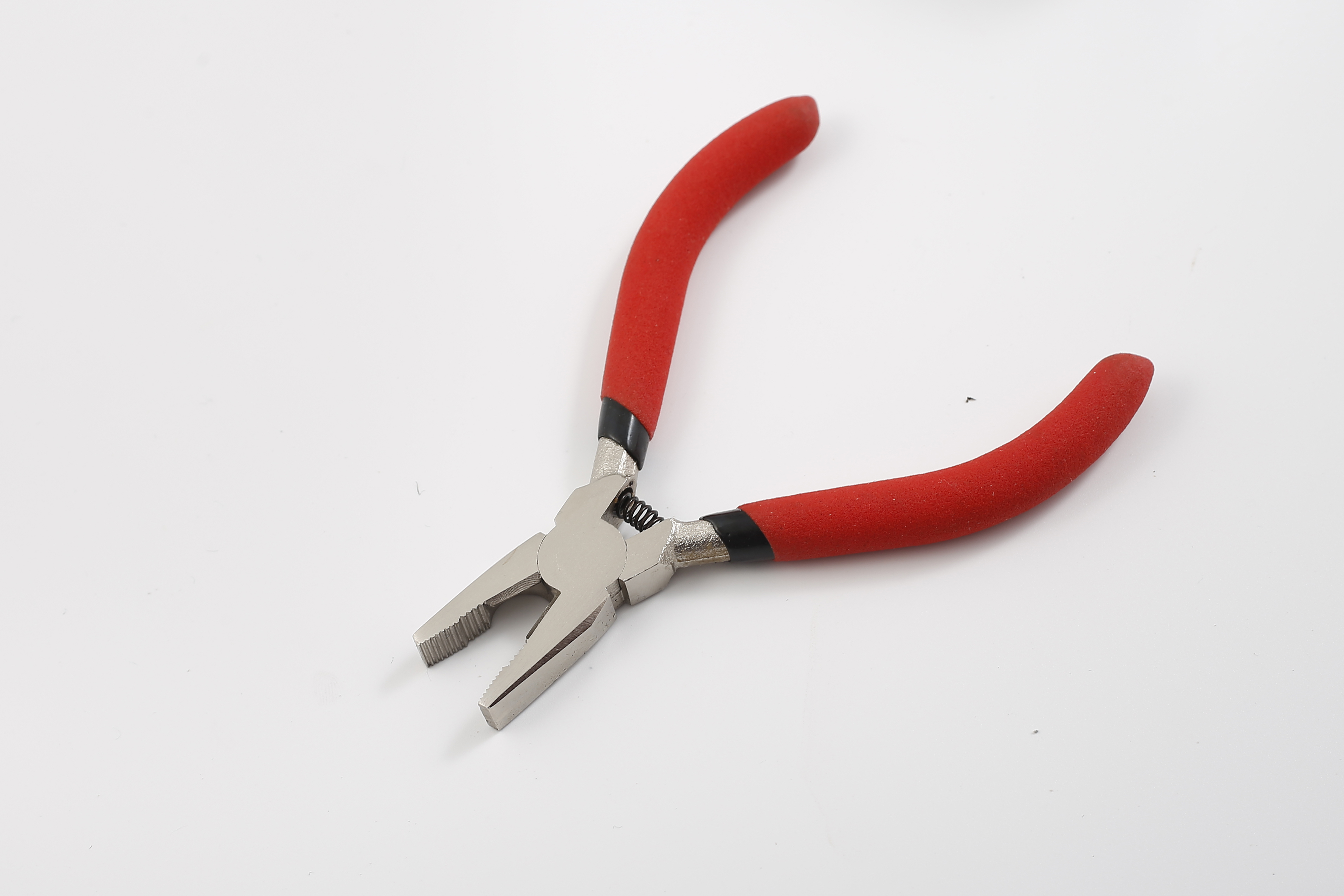 Japanese style pliers with plastic handle durable