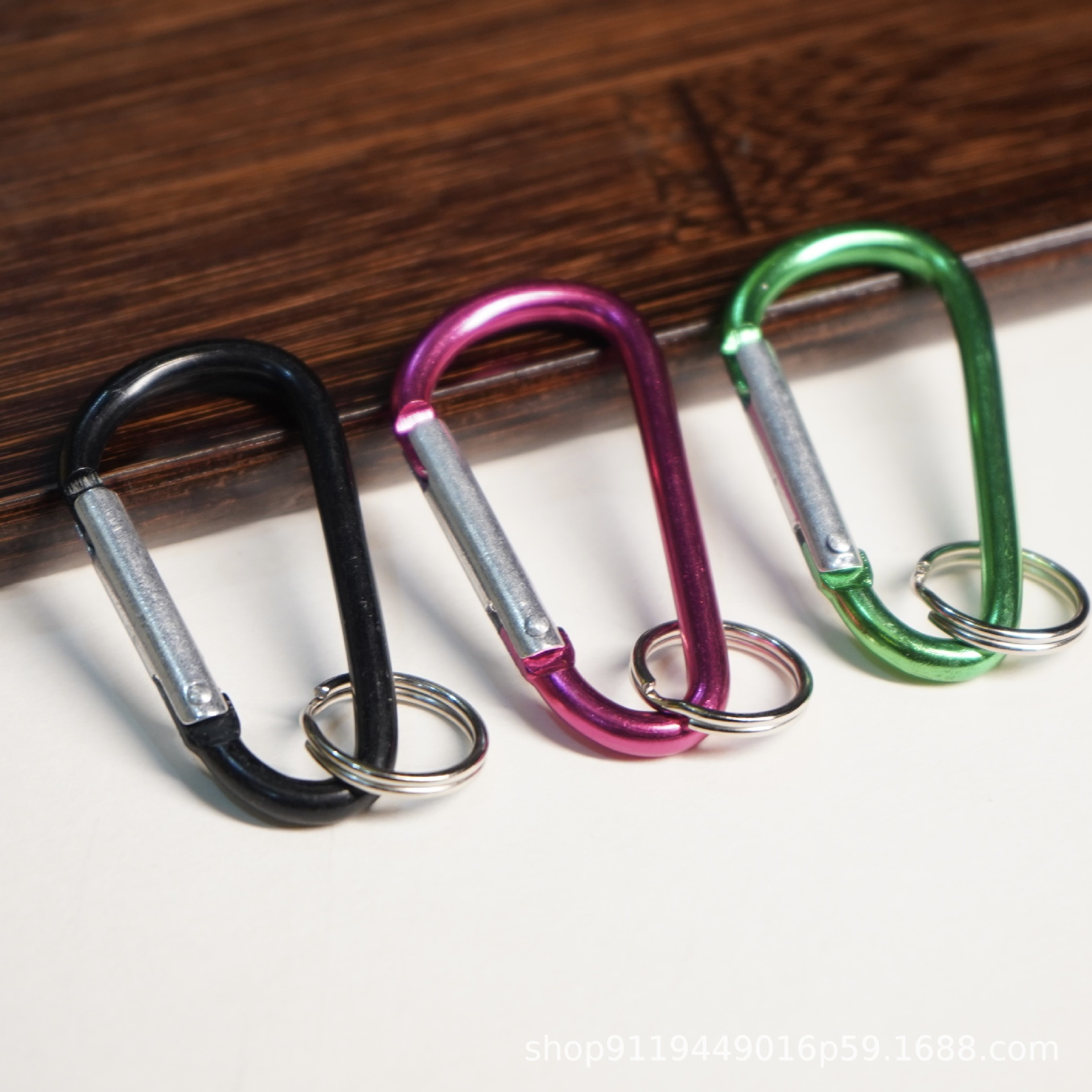 Heavy Duty Aluminum D Ring Carabiners for Luggage and Outdoors Accessories