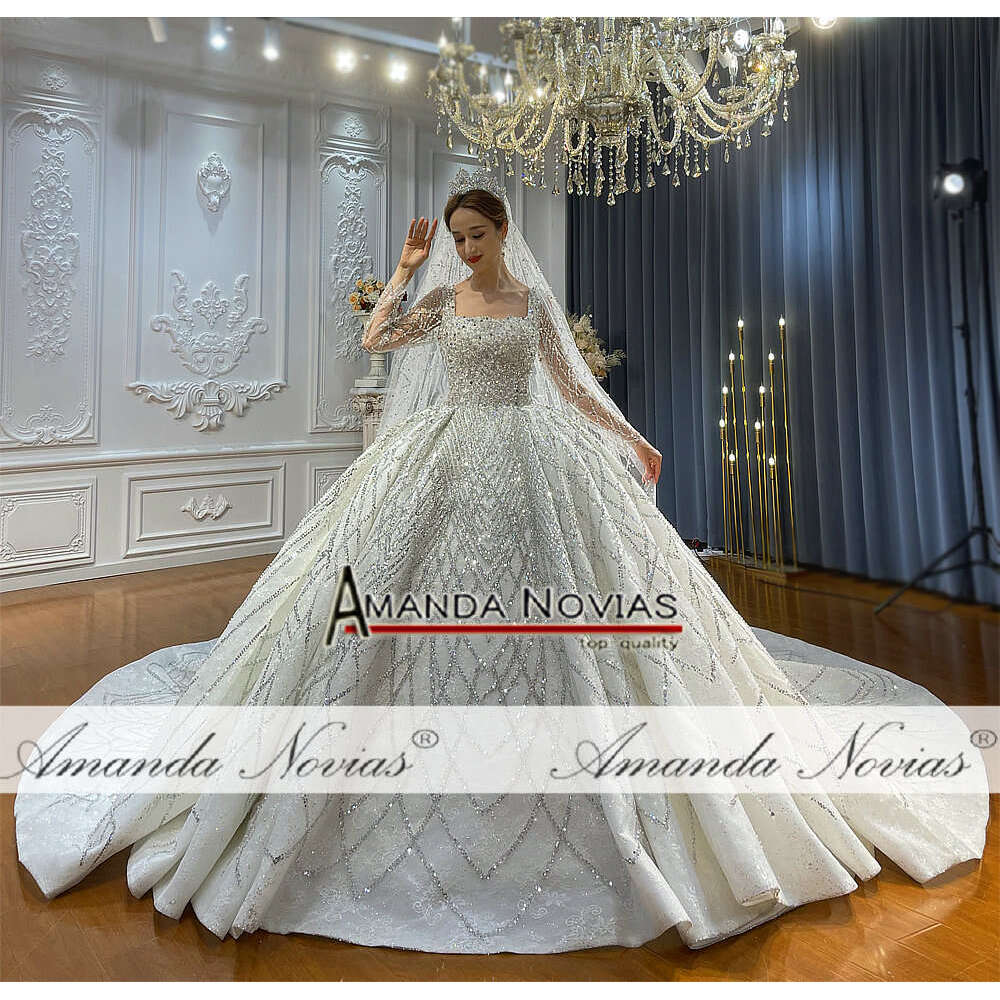 Heavy Beading Ball Gown Wedding Dress