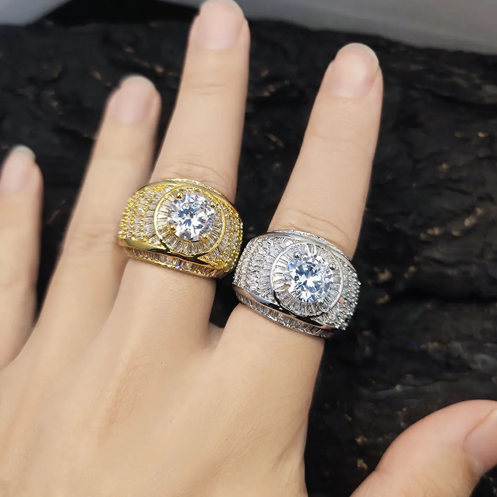 Silver18k Gold Plated Cluster Hip Hop Iced Out Lab Simulated Big Diamond Micro Pave CZ Pinky Ring Jewelry for Men Women 241016