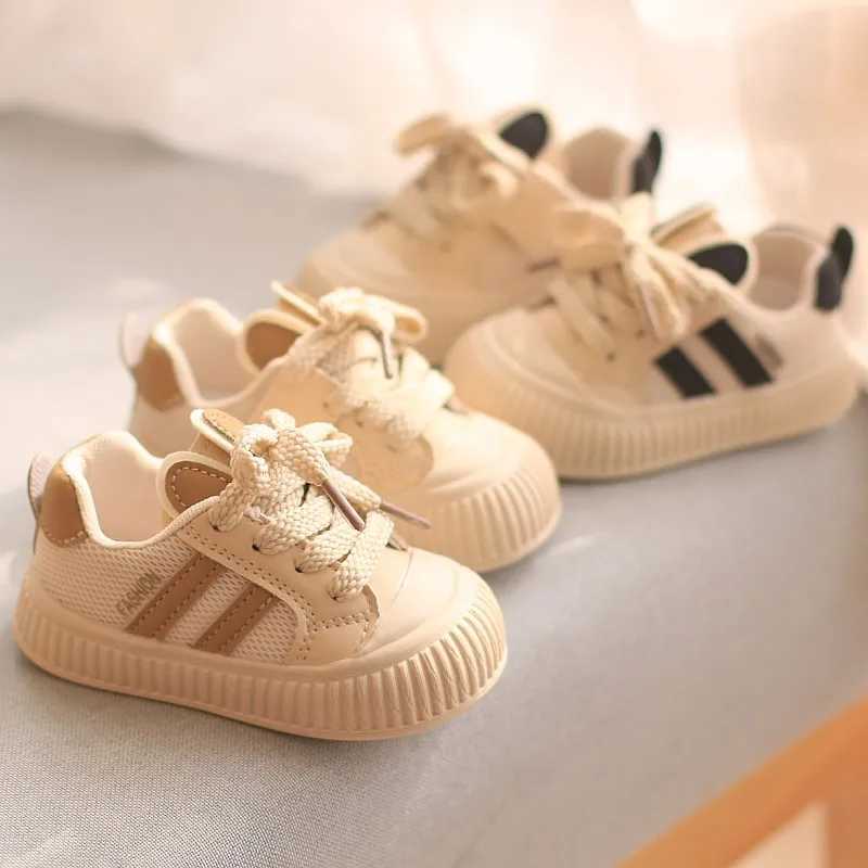 Spring and autumn childrens sports shoes boys and girls childrens casual shoes flat bottomed baby shoes fashionable breathable soft sports running M24