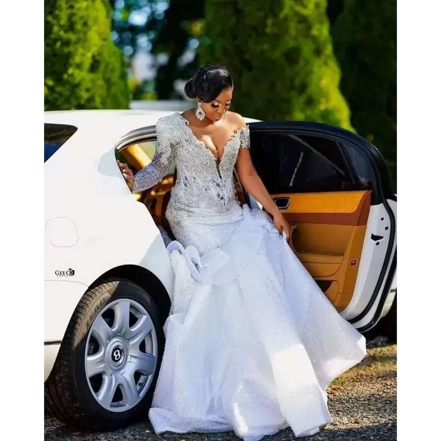 Arabic Aso Size Plus Ebi Urious Mermaid Lace Wedding Dress Beaded Crystals Long Sleeve Sequined Sparkly Bridal Dresses Gowns 2023 es