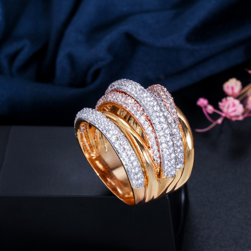 Rulalei Stunning Handmade Wedding Rings Luxury Jewelry 10KT White Gold Fill Pave White Sapphire CZ Diamond Party Elegant Party Women Cross Band Ring G