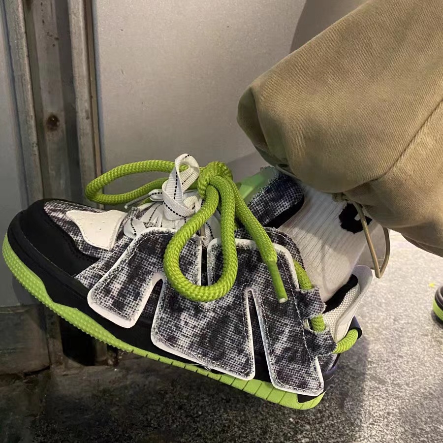 Men's and Women's Autumn Thick Soled Retro Contrasting Letter Casual Board Shoes