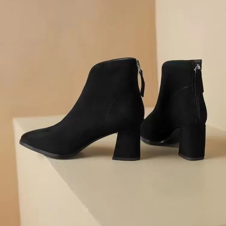 Women Ankle Boots Solid Color Pointed Toe Thick Heel Comfortable Zipper Platform Wedges Retro Short Booties Cowboy Shoes Female 241016