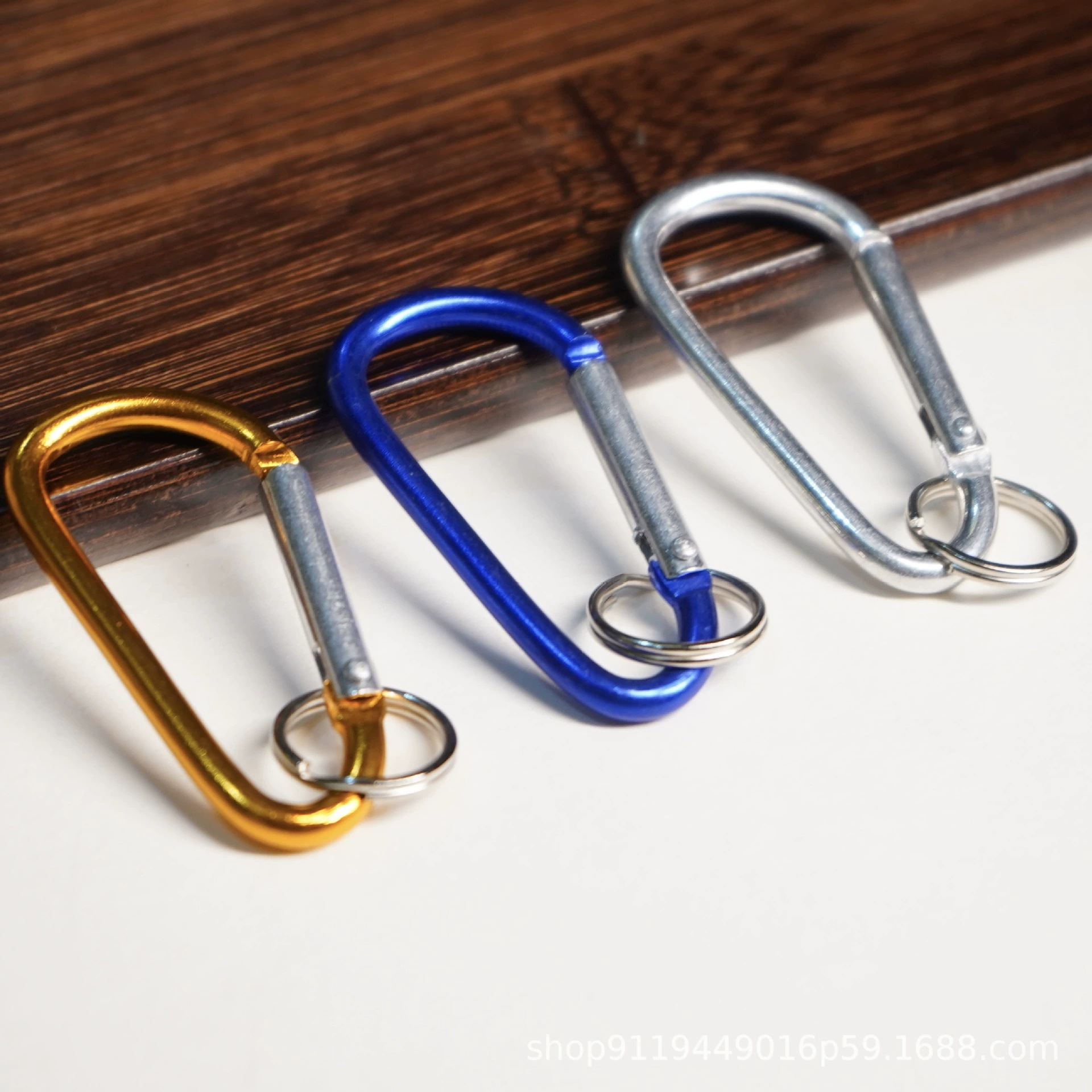 Heavy Duty Aluminum D Ring Carabiners for Luggage and Outdoors Accessories