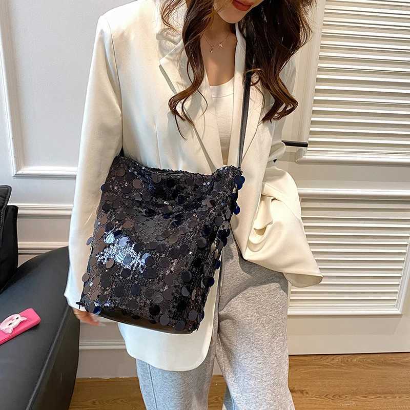 Ladies Shinning Shoulder Bag Pu Leather Sparkling Satchel Large Capacity Glitter Sling Female Outdoor 241016