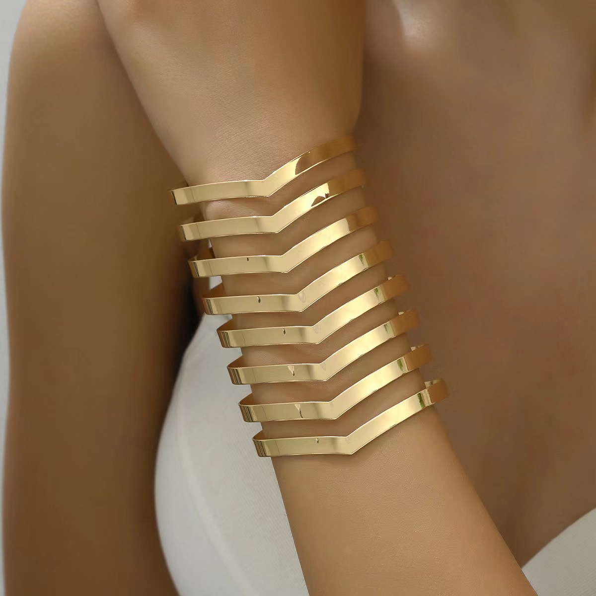Unisex Round Metal Bangle - Stylish Urban Wear Wide Wrist Band Accessory