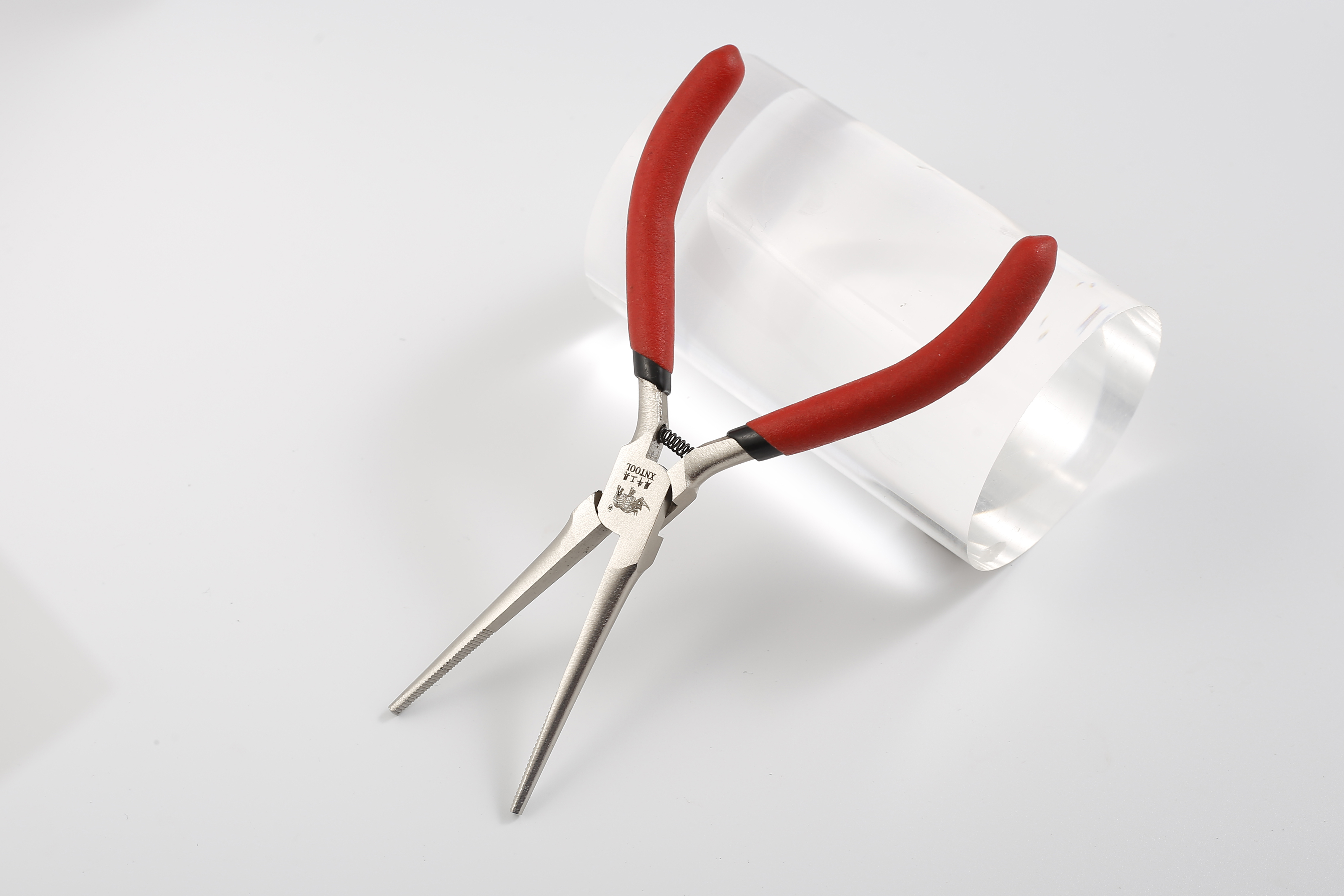 Japanese style pliers with plastic handle durable