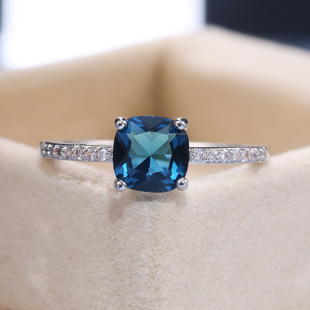 Solitaire ring for women zircon royal blue square diamond ring fashionable simple engagement ring platinum designer crystal wedding ring