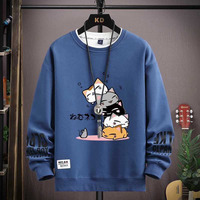 Spring mens sportswear Japanese cartoon cat print long sleeved T-shirt fashionable mens clothing khaki O-neck Harajuku top 2024 new item Y241016