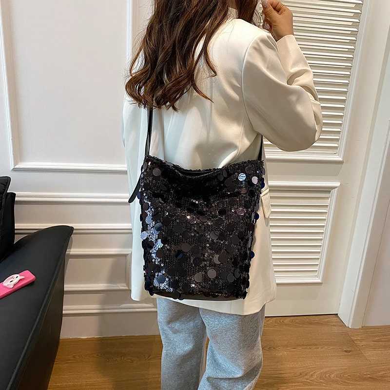Ladies Shinning Shoulder Bag Pu Leather Sparkling Satchel Large Capacity Glitter Sling Female Outdoor 241016