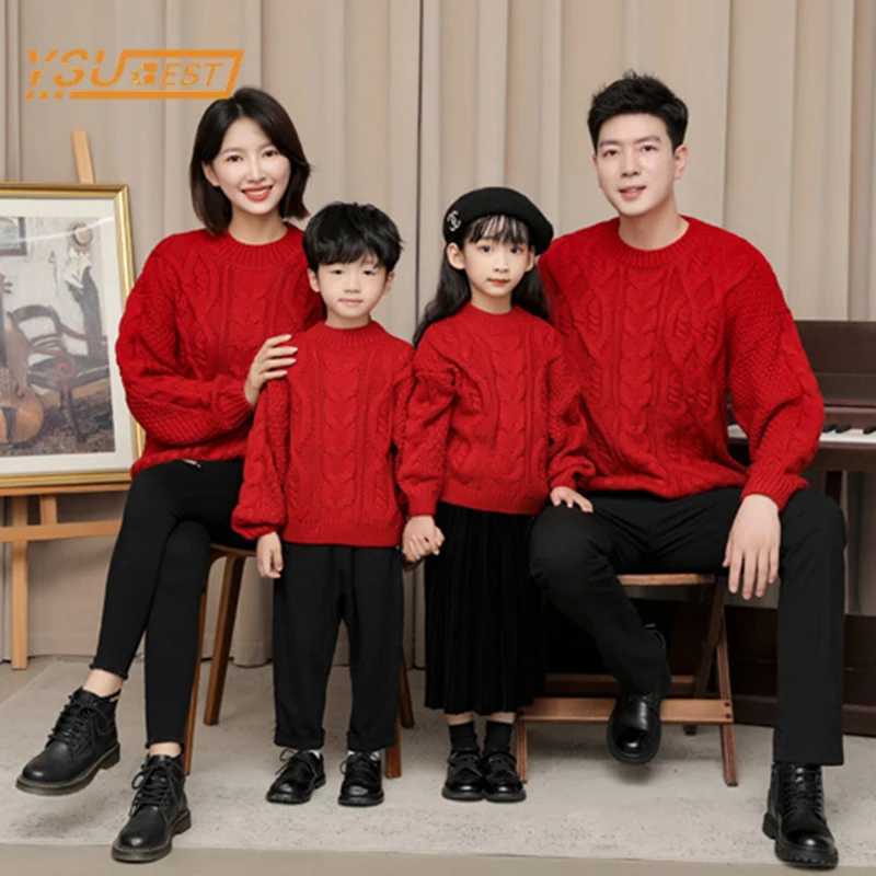 Christmas Family Matching Clothing Family Appearance Mother Son Daughter Mom Dad Clothing New Year Family Clothing Sweater W241015