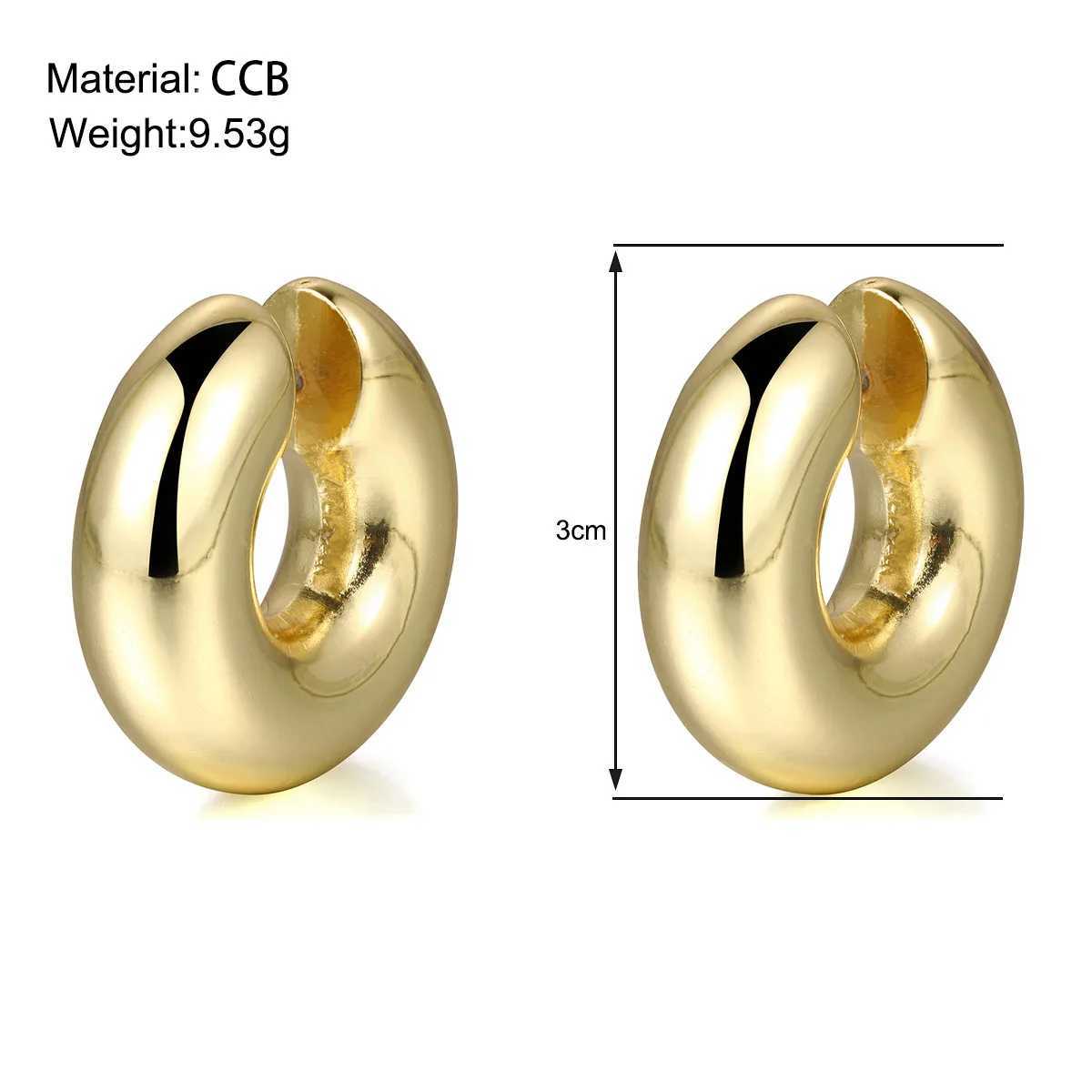 Punk unperforated thick circular clip earrings suitable for women gold-plated C-shaped earrings cuff screw tube thick earrings jewelry gifts W241017