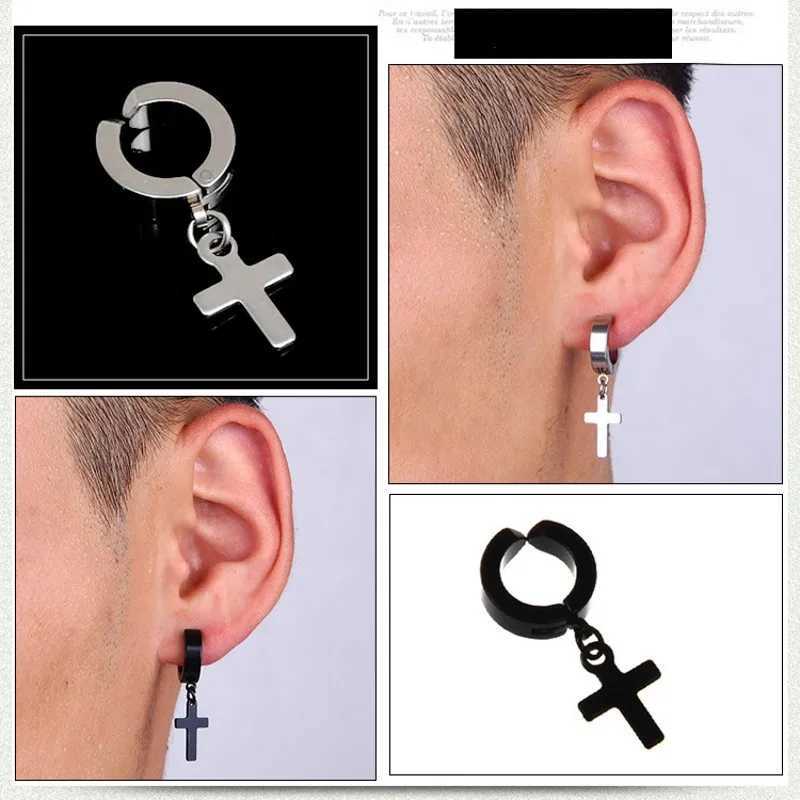 Gothic punk titanium steel cross earrings clip fashionable hip-hop cool black fake perforated cross pendant earrings mens jewelry gift W241017
