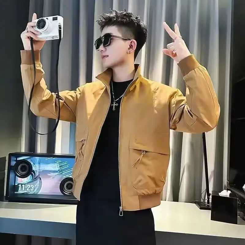 Spring and autumn mens outerwear goods Zip V jacket mens cheap clothing quotation Cold fashion High quality Joker Luxury Designer Harajuku M241017