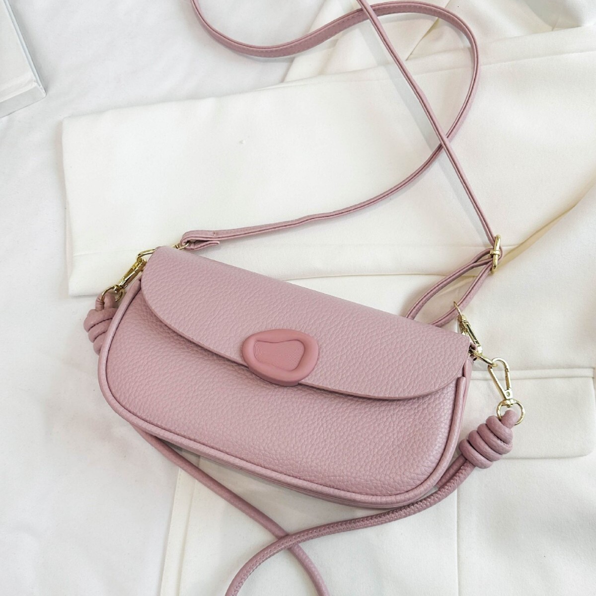 Underarm for women new versatile stylish shoulder with a high-end feel, simple and fashionable diagonal cross bag