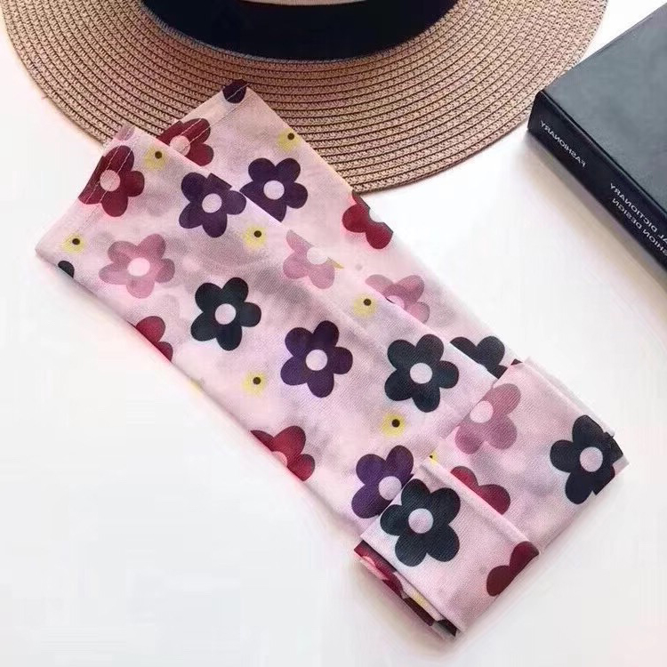 Ice Silk Sleeve Sunscreen Female Hand Sleeve Arm Protector Arm Sleeve Cover Arm Ice Cooler Sleeve Hand Sleeve American Girl Cute