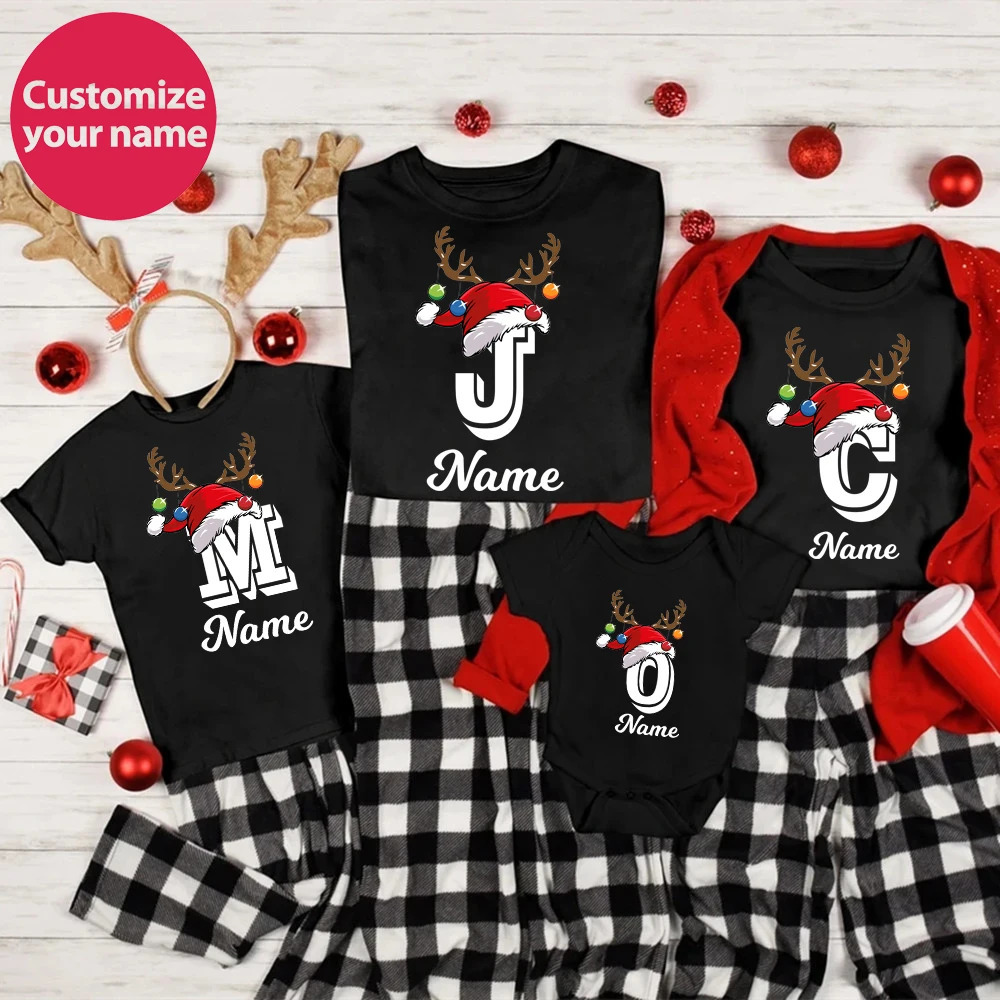 Personalised Christmas Family Matching Shirts Custom Initial with Name Mom Dad Kids Tshirt Baby Outfits Holiday Girl Boy Clothes 241017