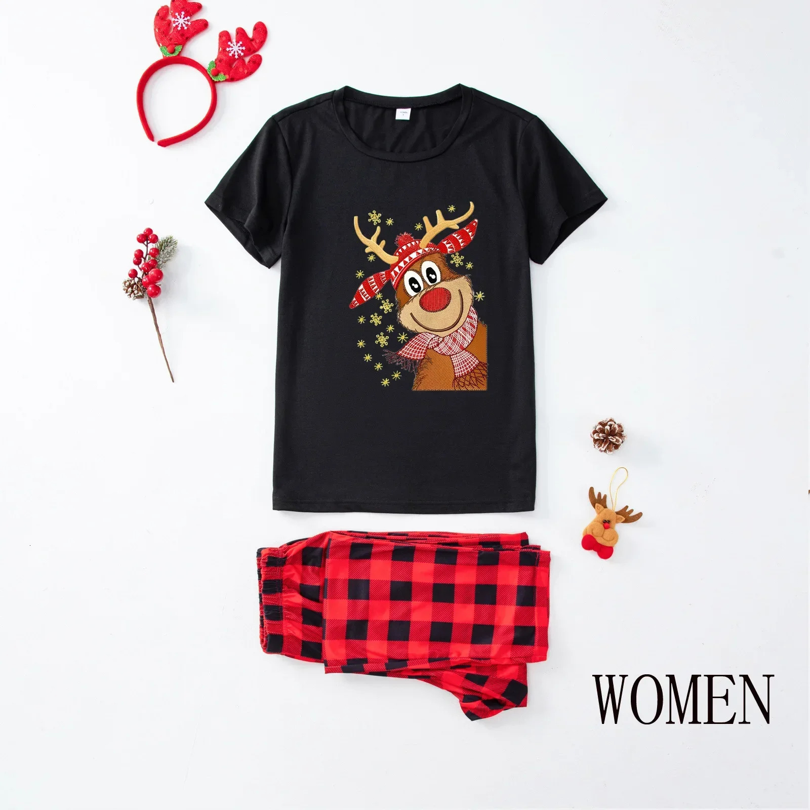 Christmas Matching Pajamas Set Elk Print Short Sleeve TshirtTrousers 2 Pieces Suit Baby Romper Parentchild Pyjamas Family Look 241017