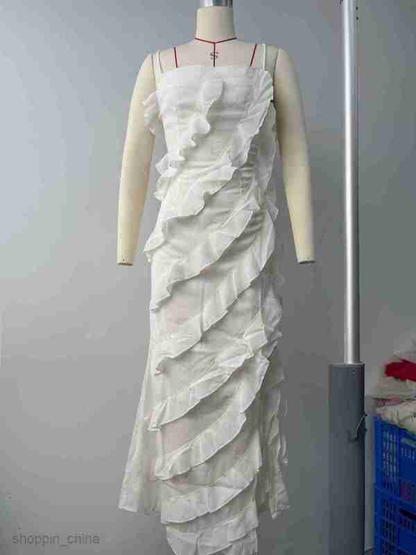 Basic Casual Women Dresses Summer New Style Dress with Mushroom Edge Strap Skirt and Split One Shoulder Dress