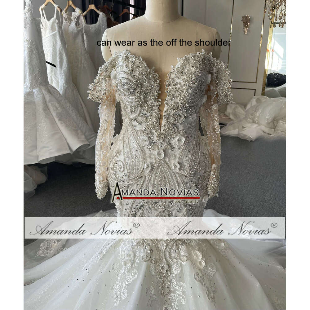 Long Sleeves Lace Mermaid Wedding Gown