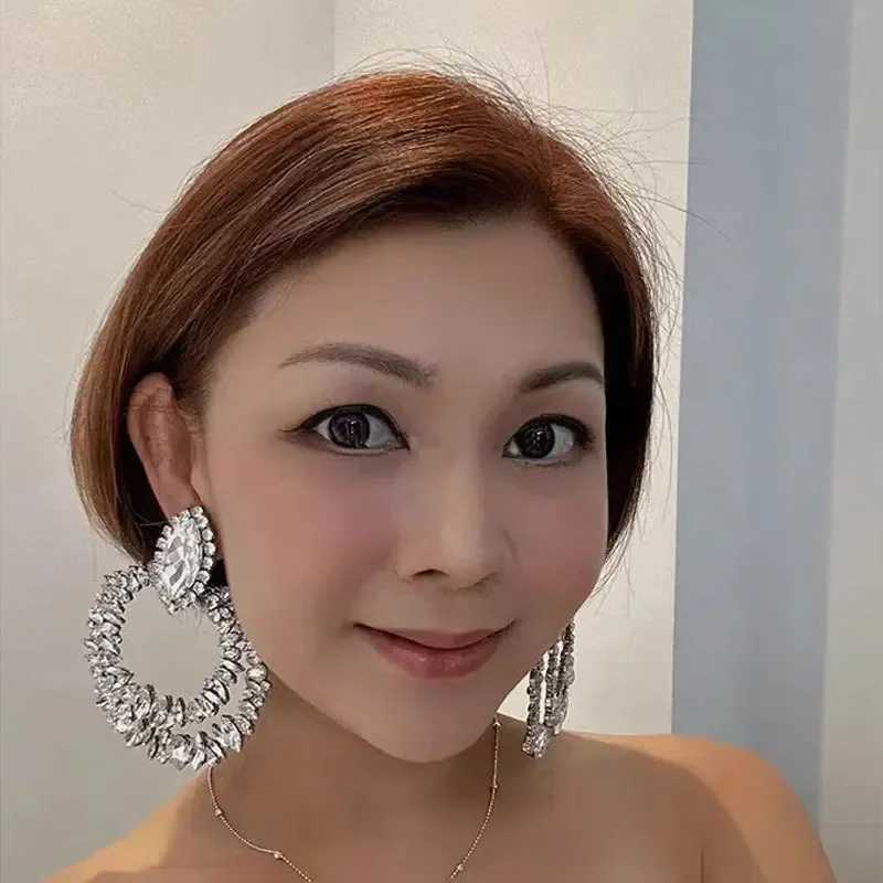 Fashionable Geometric Clip Earrings Bridal Non Perforated Accessories Elegant Ladies Large Water Diamond Rings Earrings Wedding Jewelry W241017