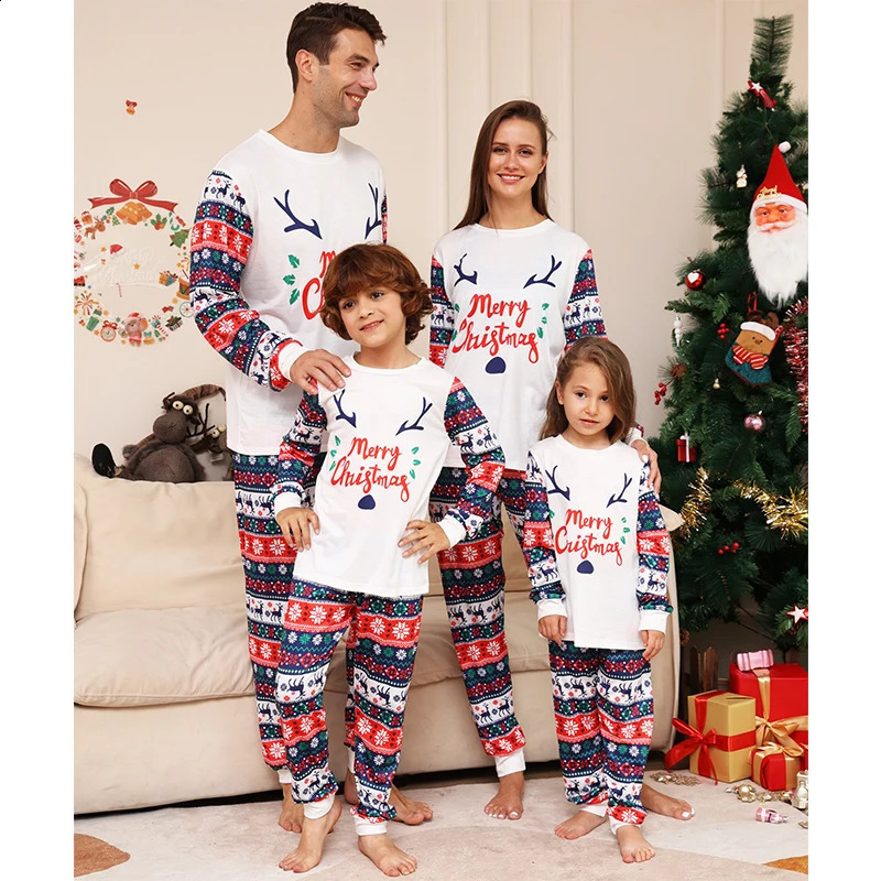 Family Xmas Matching Pajamas Outfits Adult Kids Baby s Christmas Couple Clothes Set Sleepwear Same Look Pyjamas 241017